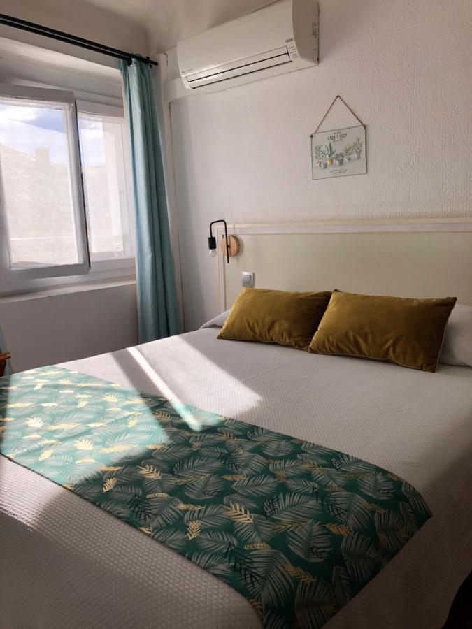 Hotel Le Flore เฟรฌูส ภายนอก รูปภาพ