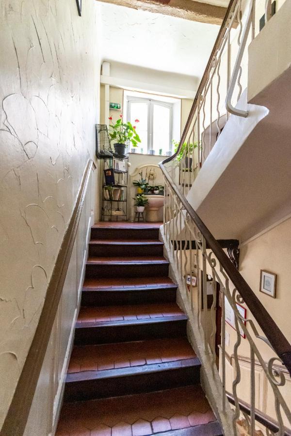 Hotel Le Flore เฟรฌูส ภายนอก รูปภาพ